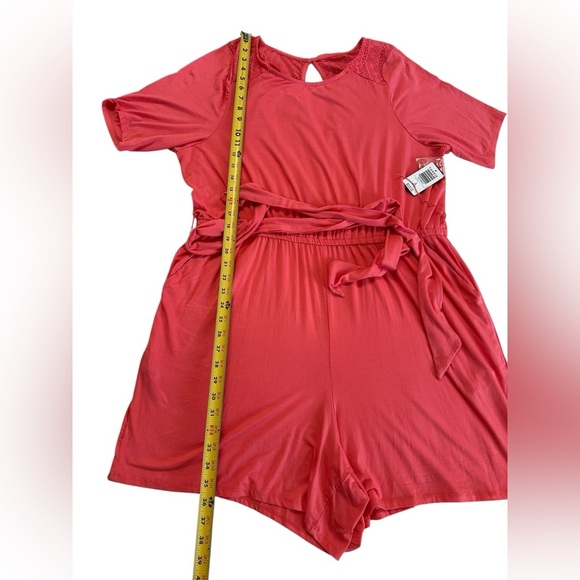 Torrid Coral Supersoft Elbow Sleeve Lace Shoulder Romper Size 2X 18/20 NWT - Picture 9 of 17